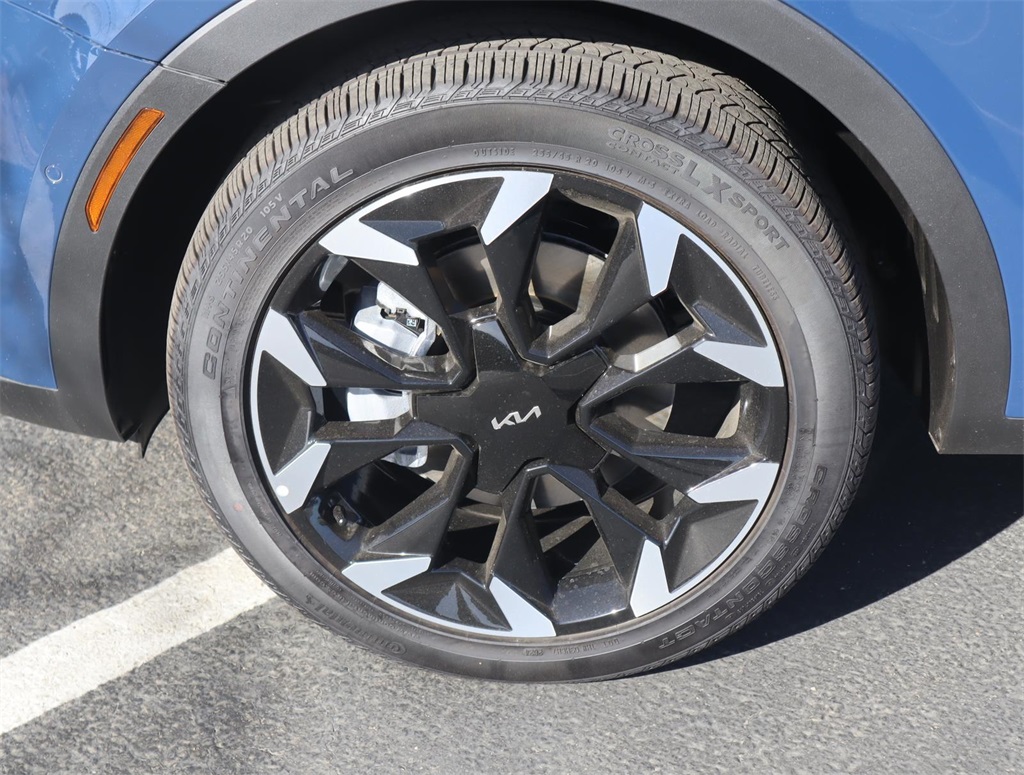 2025 Kia Sorento SX - Photo 25