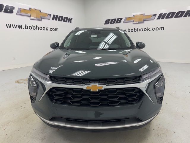 new 2026 Chevrolet Trax car, priced at $24,495