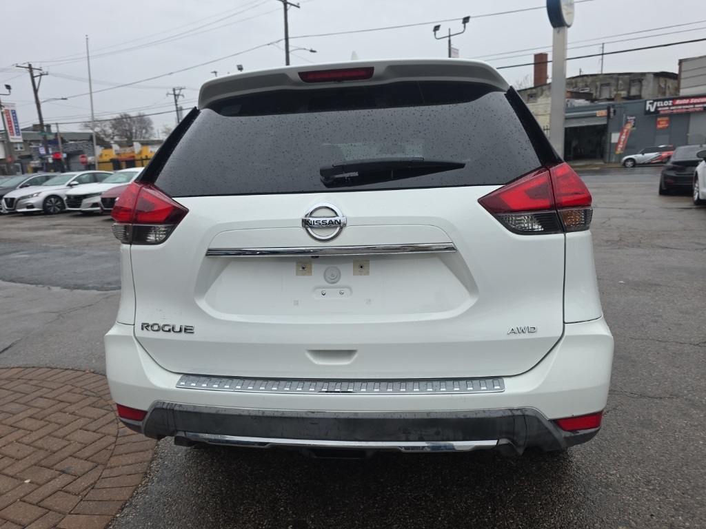 used 2017 Nissan Rogue car, priced at $9,995