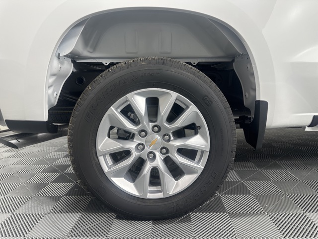 2026 Chevrolet Silverado 1500 Custom photo 8