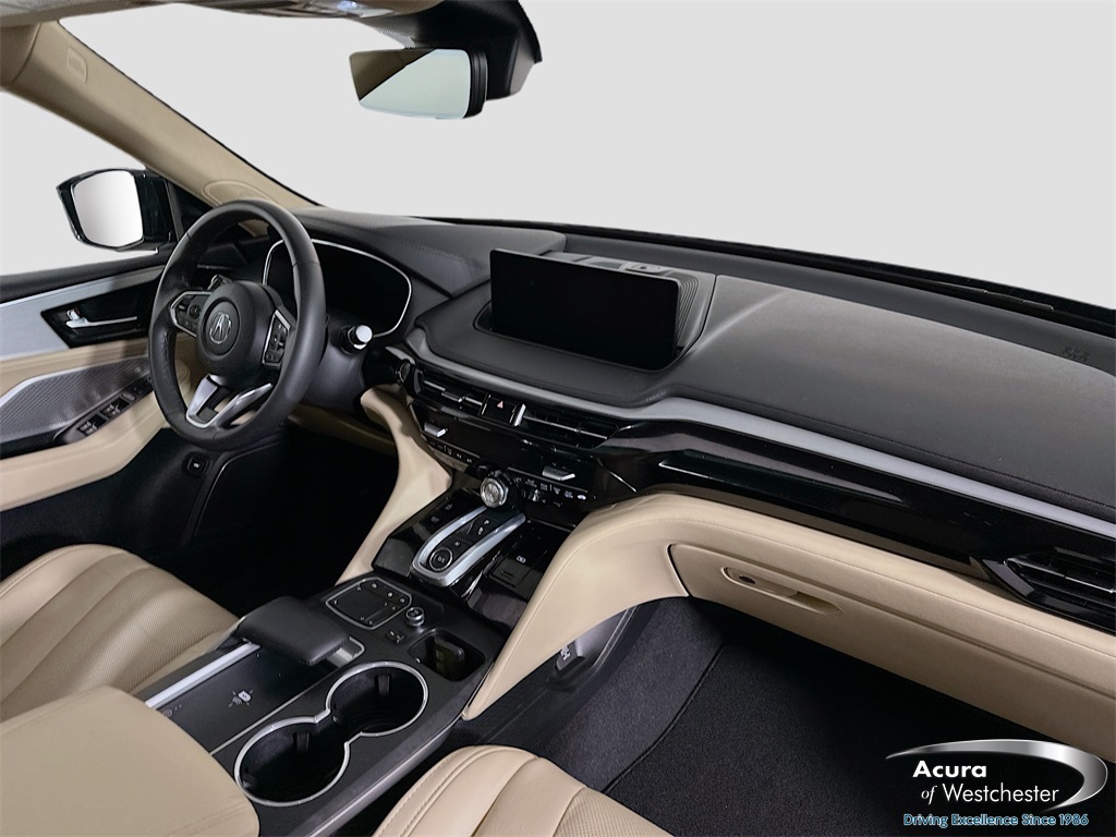 used 2023 Acura MDX car, priced at $37,699