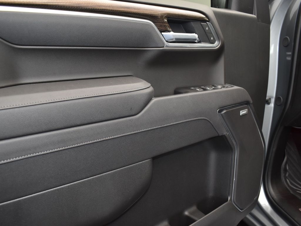2025 Sterling Gray Metallic Chevrolet Silverado 1500 RST 4X4 Truck