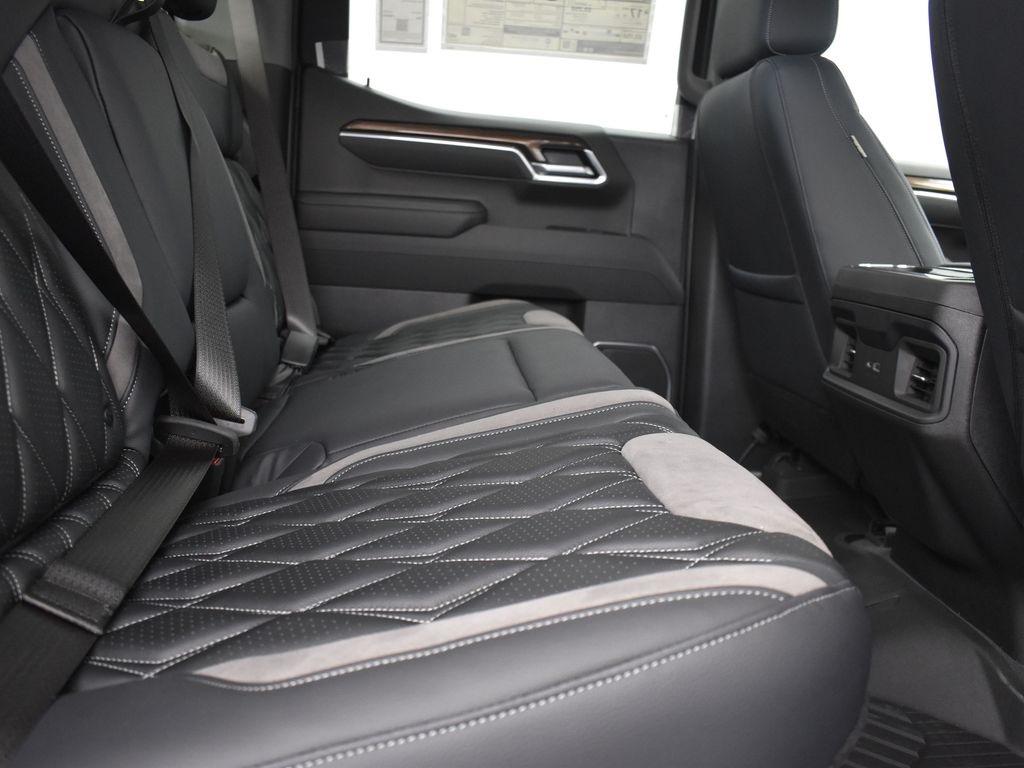 2025 Sterling Gray Metallic Chevrolet Silverado 1500 RST 4X4 Truck