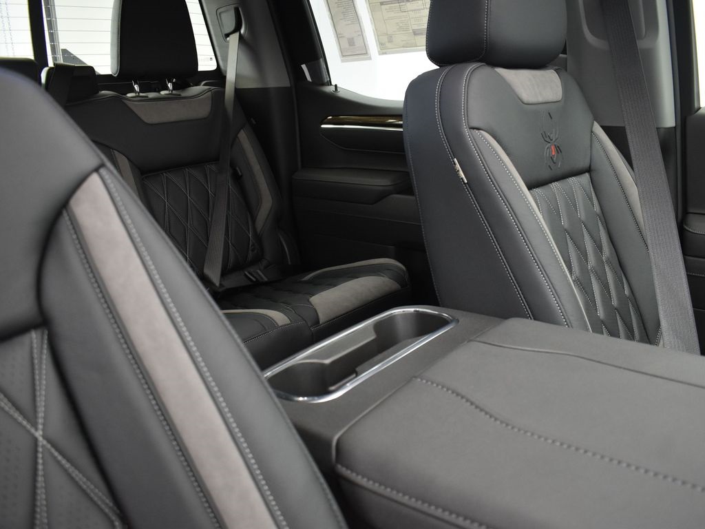 2025 Sterling Gray Metallic Chevrolet Silverado 1500 RST 4X4 Truck