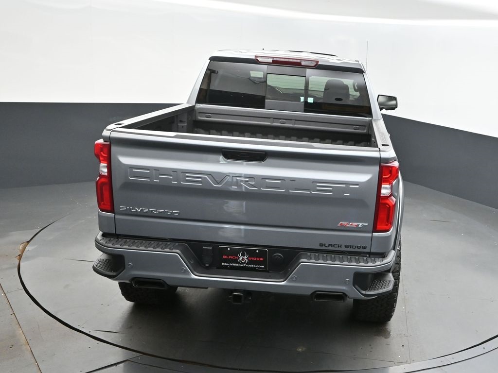 2025 Sterling Gray Metallic Chevrolet Silverado 1500 RST 4X4 Truck