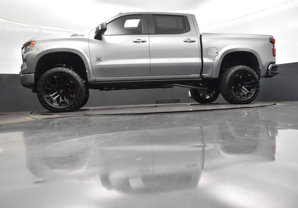 2025 Sterling Gray Metallic Chevrolet Silverado 1500 RST 4X4 Truck