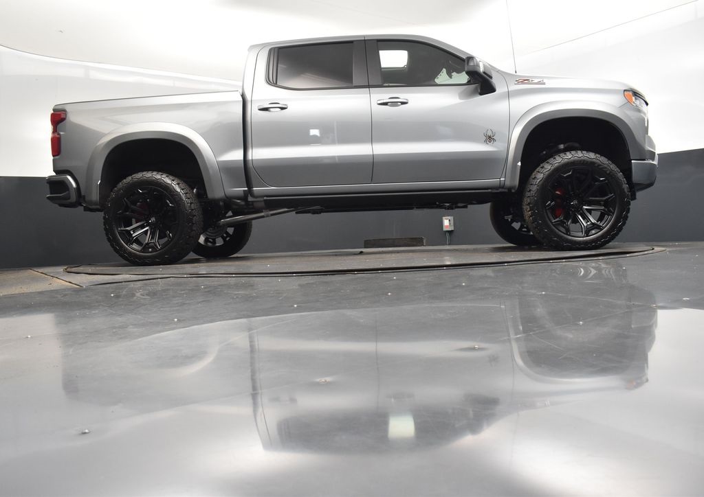 2025 Sterling Gray Metallic Chevrolet Silverado 1500 RST 4X4 Truck