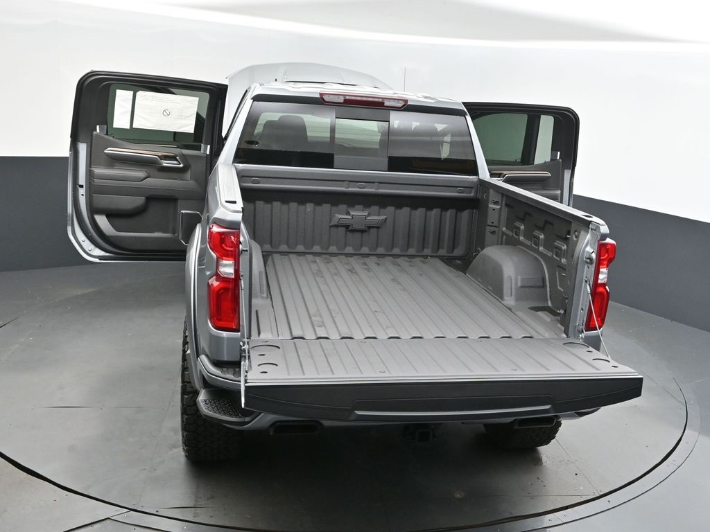 2025 Sterling Gray Metallic Chevrolet Silverado 1500 RST 4X4 Truck