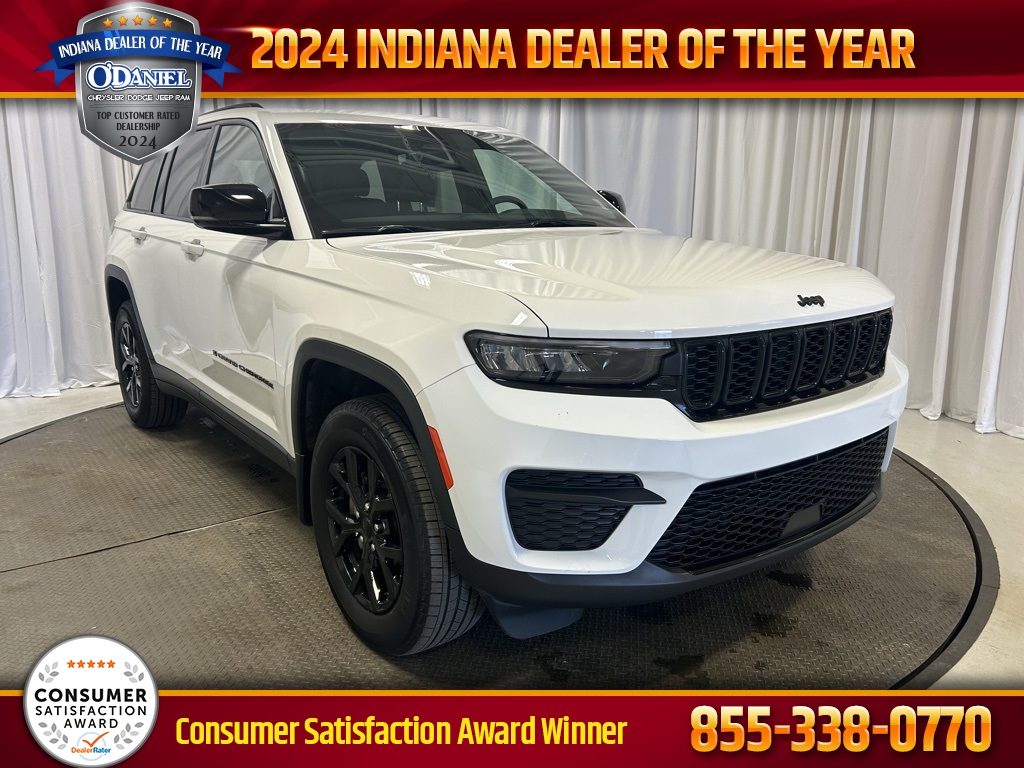 used 2024 Jeep Grand Cherokee car, priced at $33,999