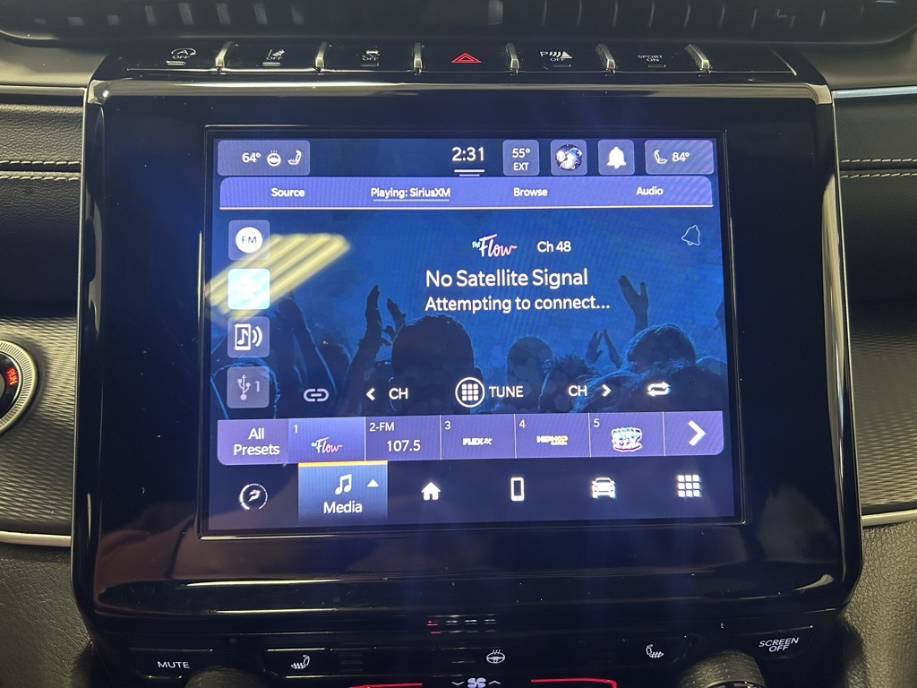 used 2024 Jeep Grand Cherokee car, priced at $33,999