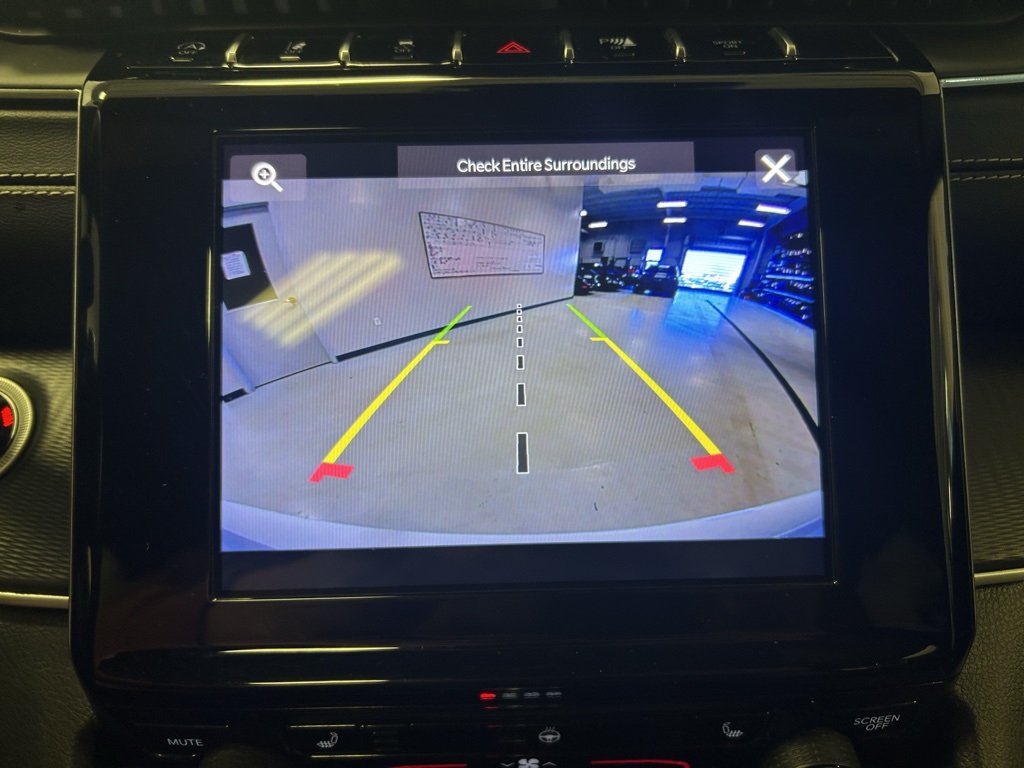 used 2024 Jeep Grand Cherokee car, priced at $33,999