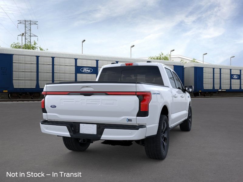 2025 Ford F-150 Lightning Platinum photo 8