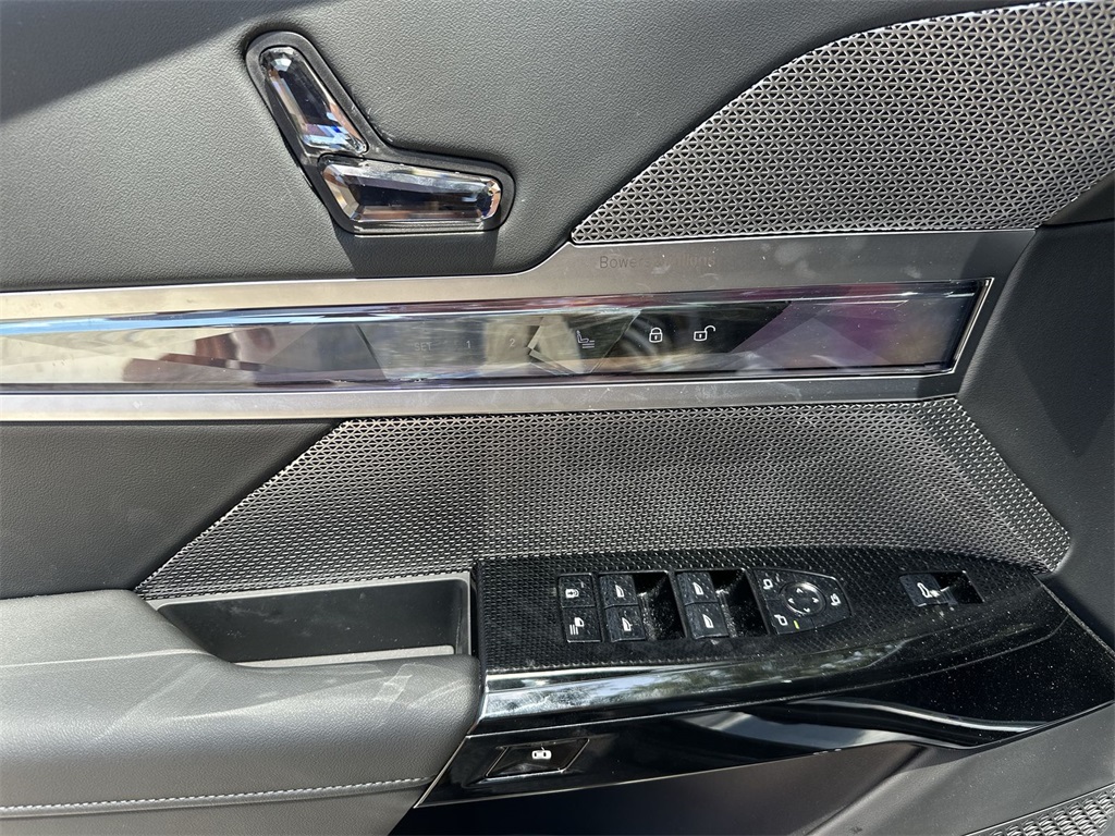 7 Series Sedan 740i xDrive