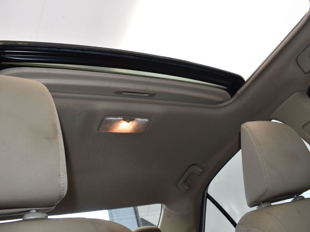 2014 Blizzard Pearl Toyota Corolla LE ECO FWD Sedan
