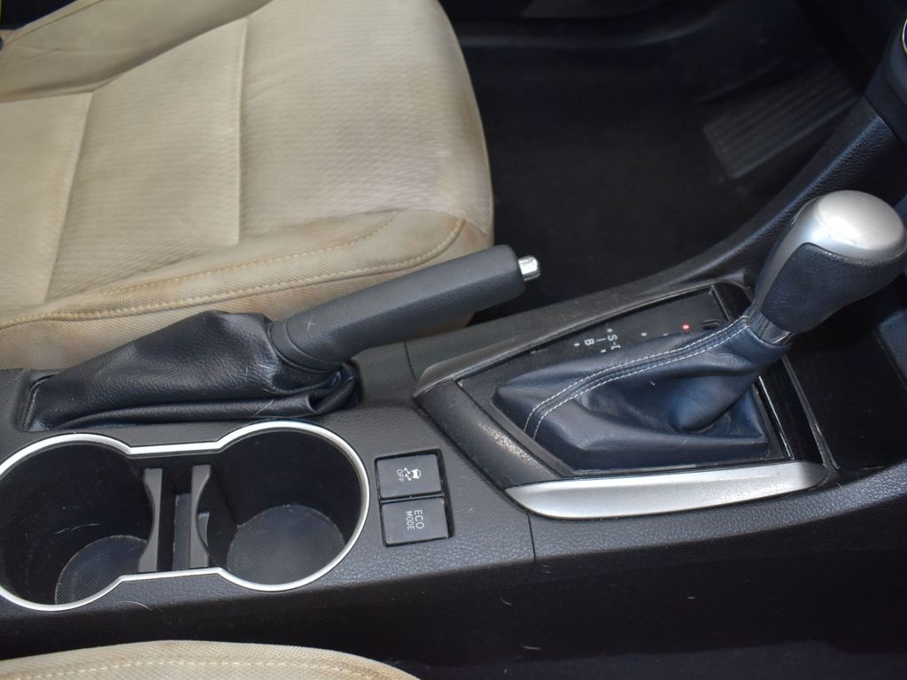 2014 Blizzard Pearl Toyota Corolla LE ECO FWD Sedan