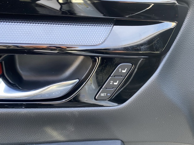 new 2026 Honda CR-V Hybrid car, priced at $41,947