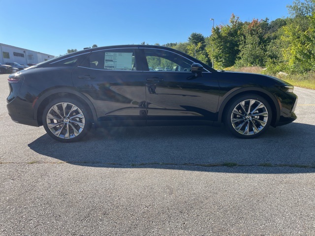 2026 Toyota Crown Limited photo 3