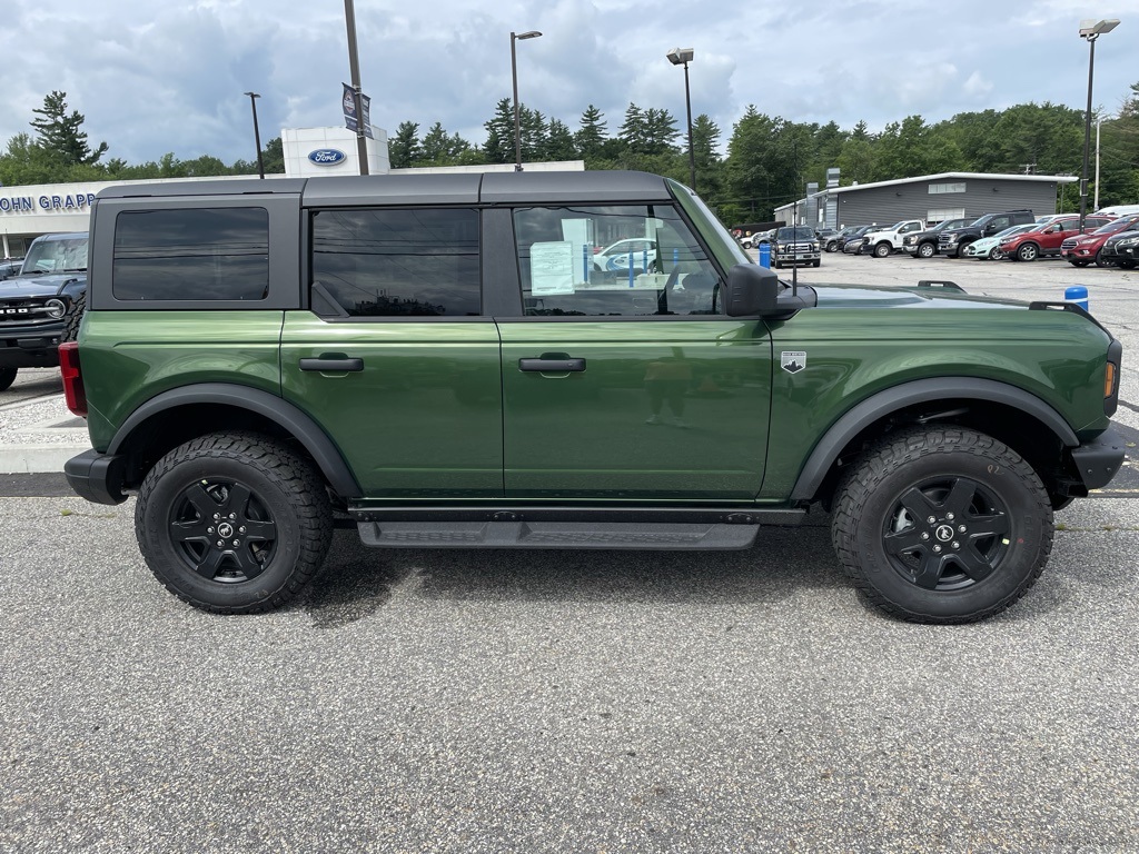 2025 Ford Bronco Big Bend photo 2