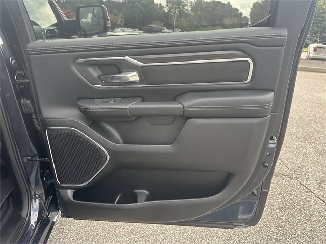 2026 Ram 1500 Laramie photo 16