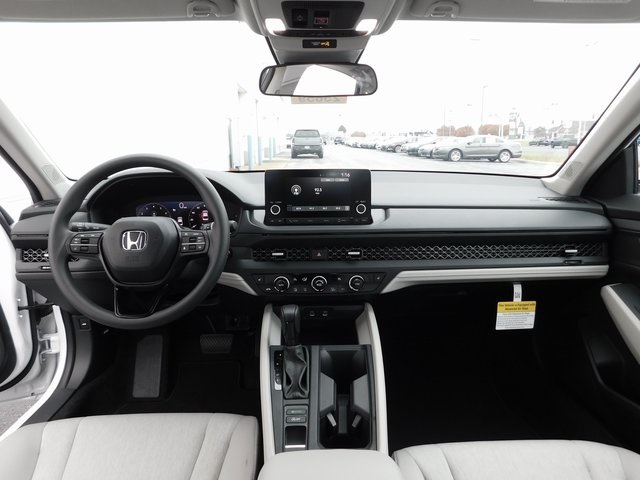 New 2025 Honda Accord SE 4D Sedan