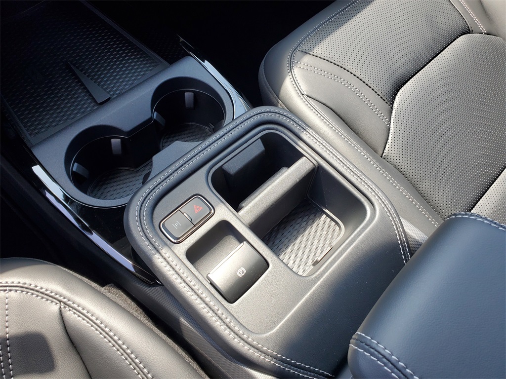 2025 Ford Mustang Mach-E Premium photo 18