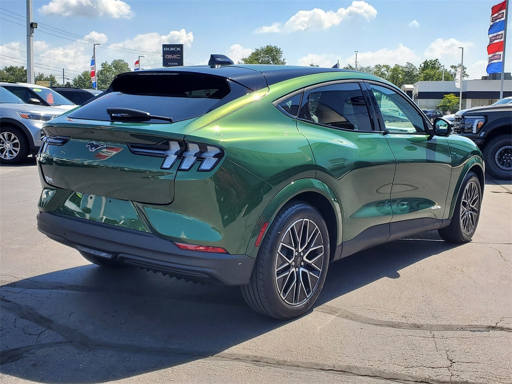 2025 Ford Mustang Mach-E Premium photo 5