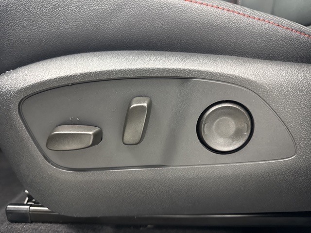 new 2026 Chevrolet Traverse car, priced at $56,480