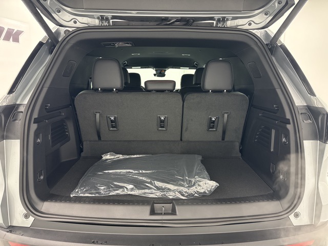 new 2026 Chevrolet Traverse car, priced at $56,480