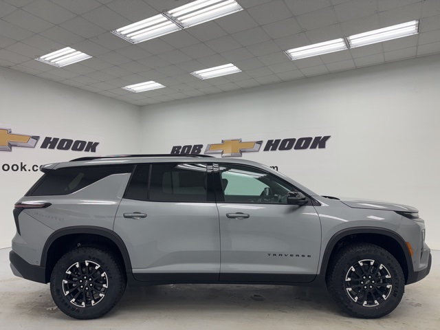 new 2026 Chevrolet Traverse car, priced at $56,480