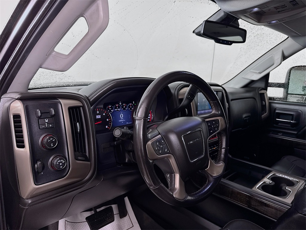 Photo of 2015 GMC Sierra 2500HD Denali in Myrtle Beach, SC - 9,  2015 GMC Sierra 2500HD Denali:3853Y