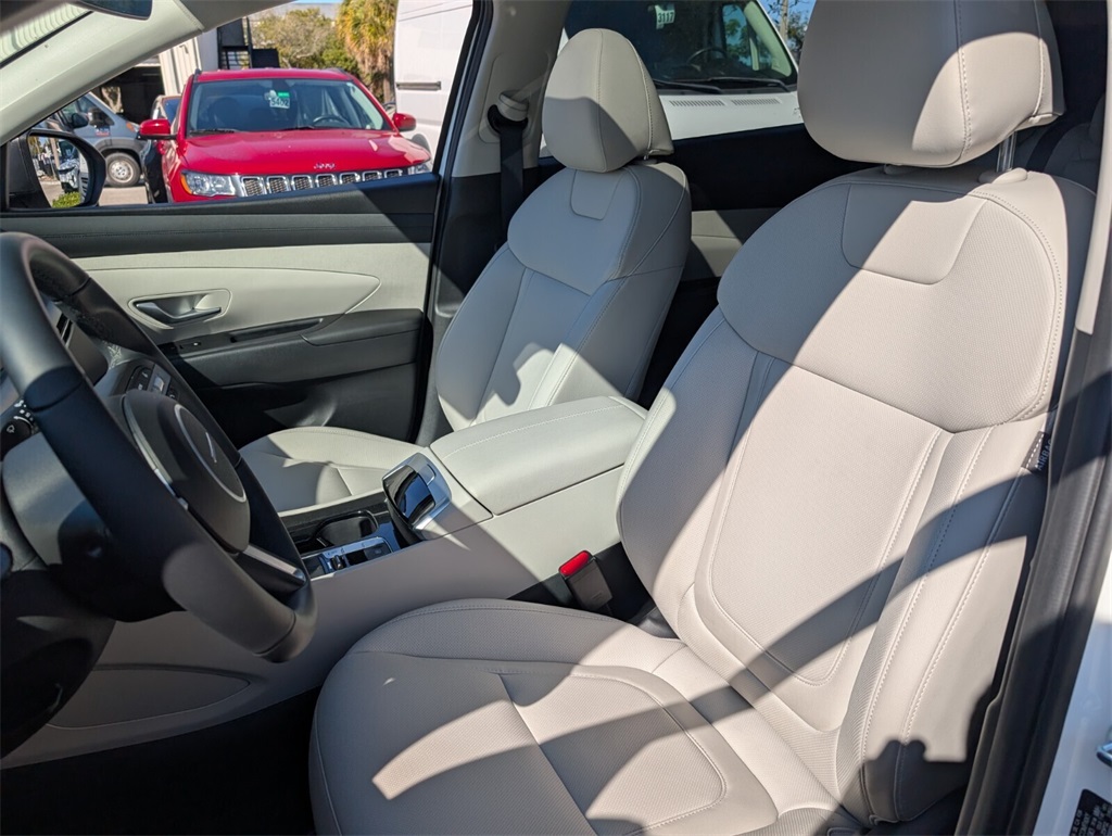 used 2025 Hyundai Tucson car, priced at $27,500