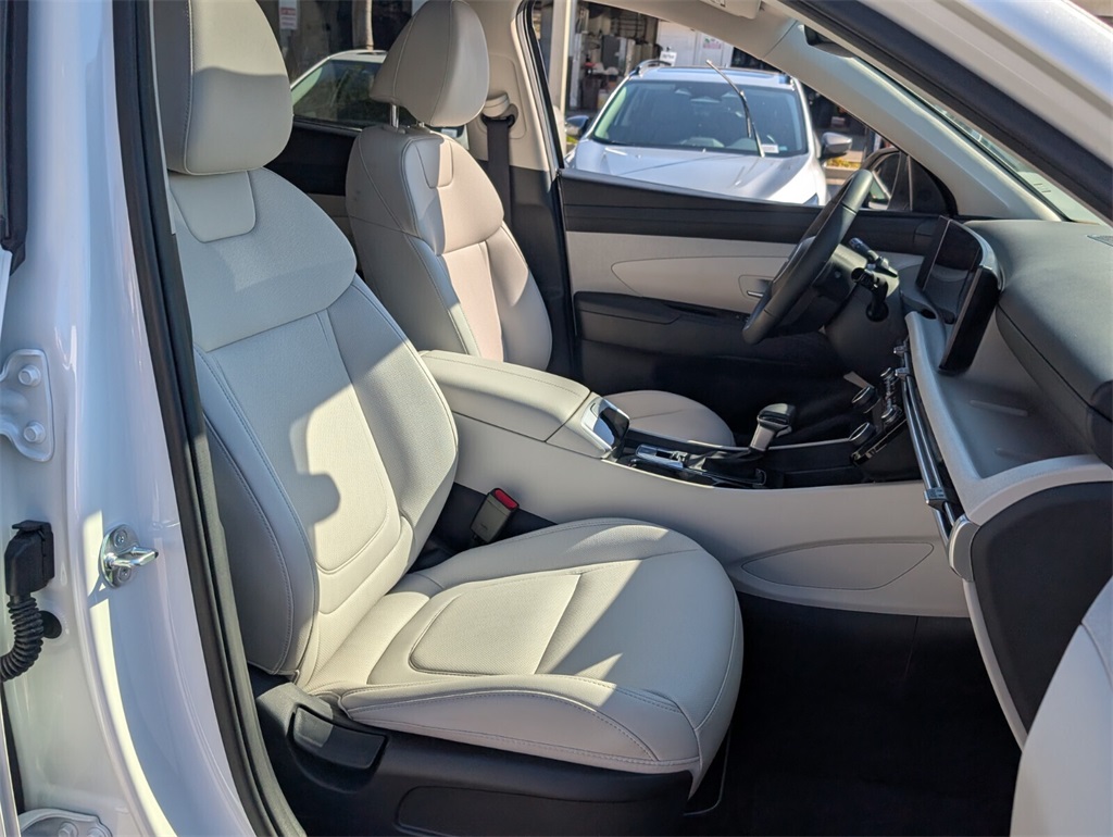 used 2025 Hyundai Tucson car, priced at $27,500