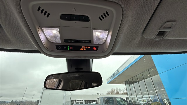 used 2020 Chevrolet Traverse car, priced at $18,463