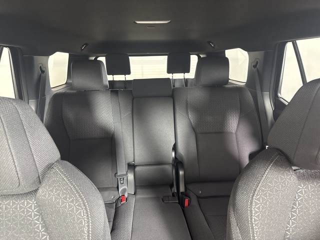 2025 Toyota 4Runner SR5 photo 14
