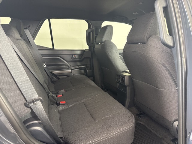 2025 Toyota 4Runner SR5 photo 5