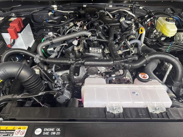 2025 Toyota 4Runner SR5 photo 9