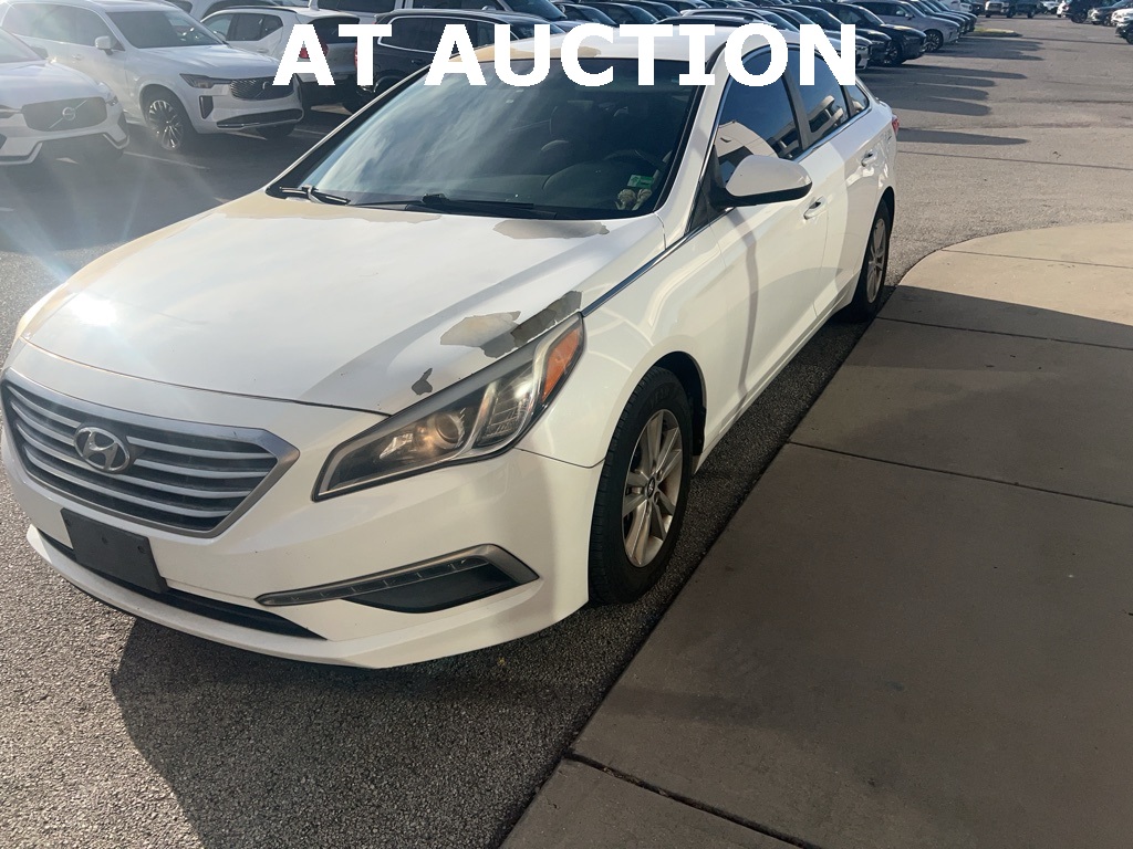 2015 Hyundai Sonata SE's photo