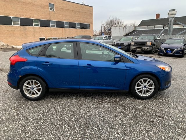 Used 2018 Ford Focus SE with VIN 1FADP3K24JL264079 for sale in Saint Albans City, VT