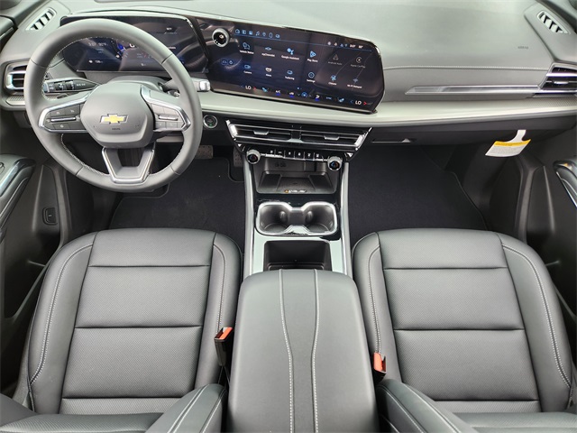 2025 Lakeshore Blue Metallic Chevrolet Traverse LT FWD SUV