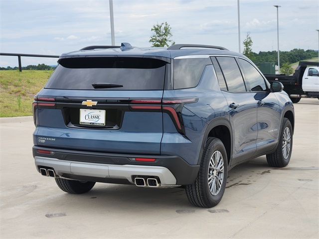 2025 Lakeshore Blue Metallic Chevrolet Traverse LT FWD SUV