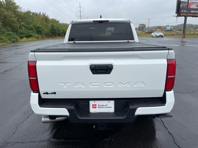 2025 Toyota Tacoma TRD Sport Double Cab photo 4