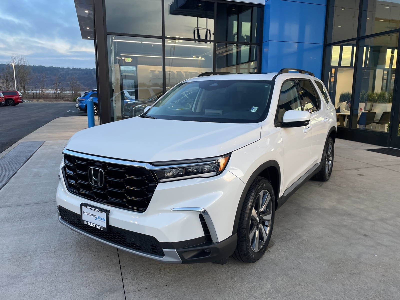 2025 Honda Pilot Touring's photo