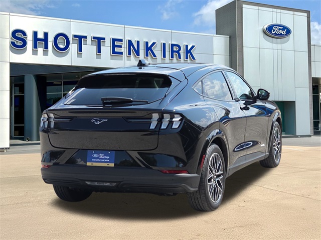 2025 Ford Mustang Mach-E Premium photo 8