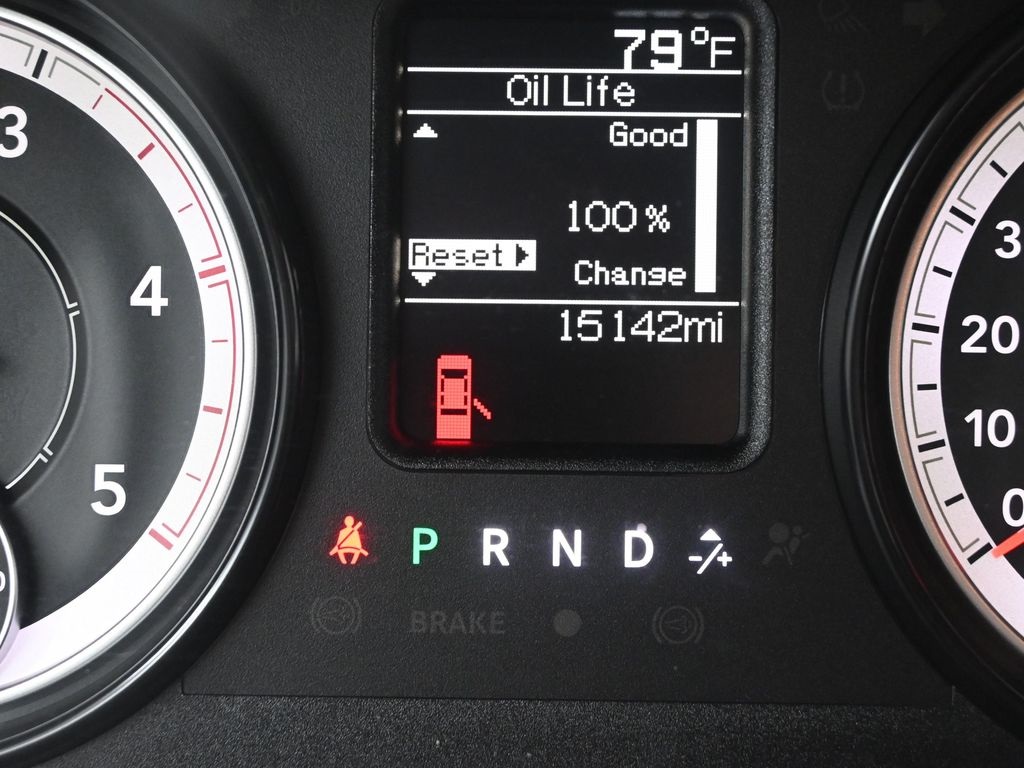 2016 Ram 3500 Tradesman photo 11