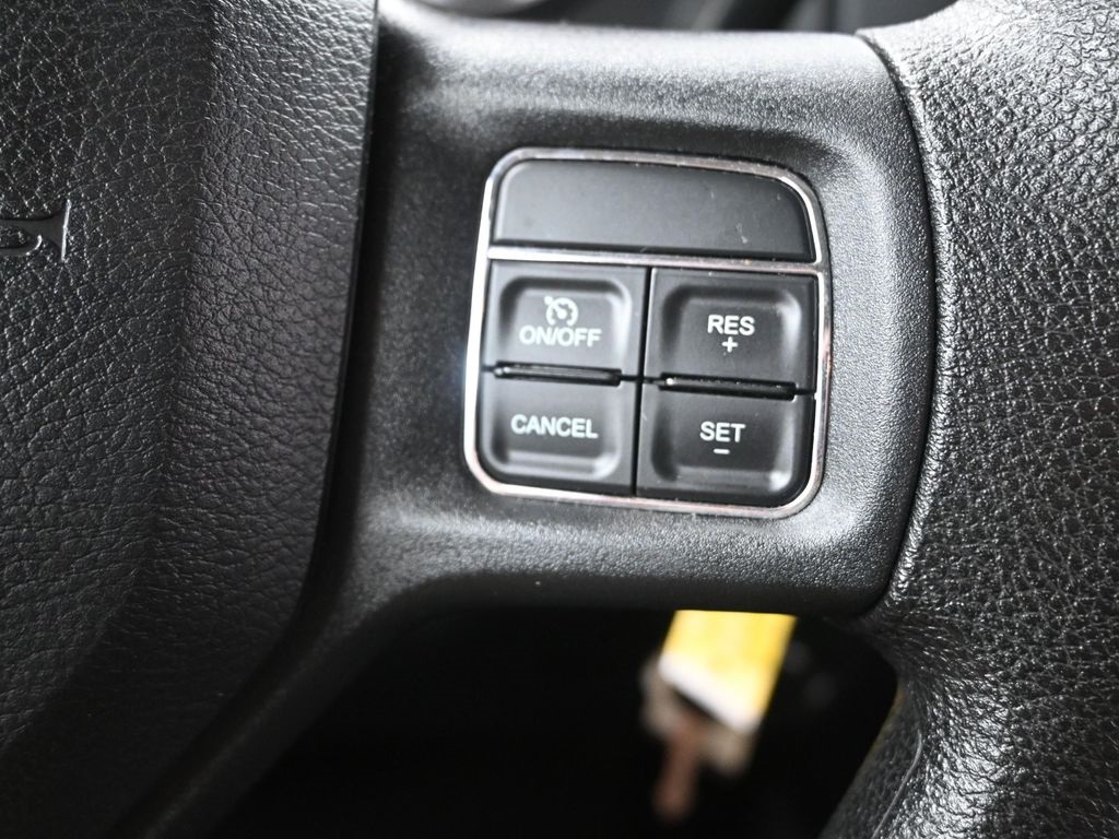 2016 Ram 3500 Tradesman photo 15