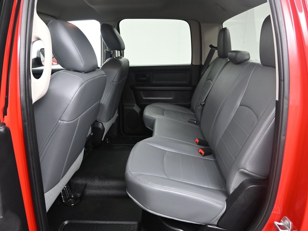 2016 Ram 3500 Tradesman photo 18