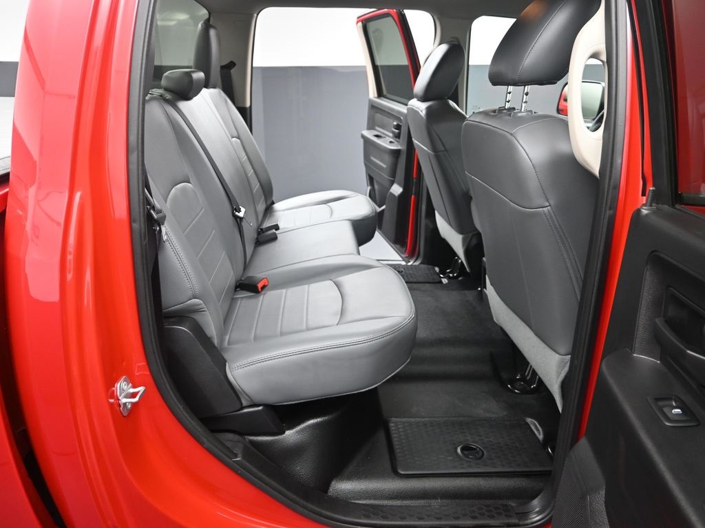 2016 Ram 3500 Tradesman photo 25