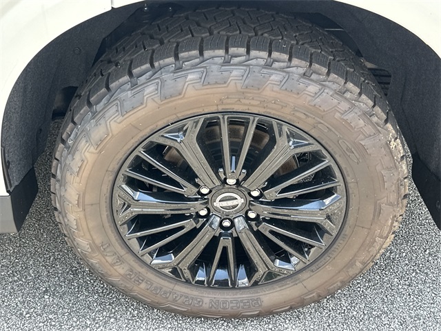 2025 Aspen White Tricoat Nissan Armada SL 4X4 SUV