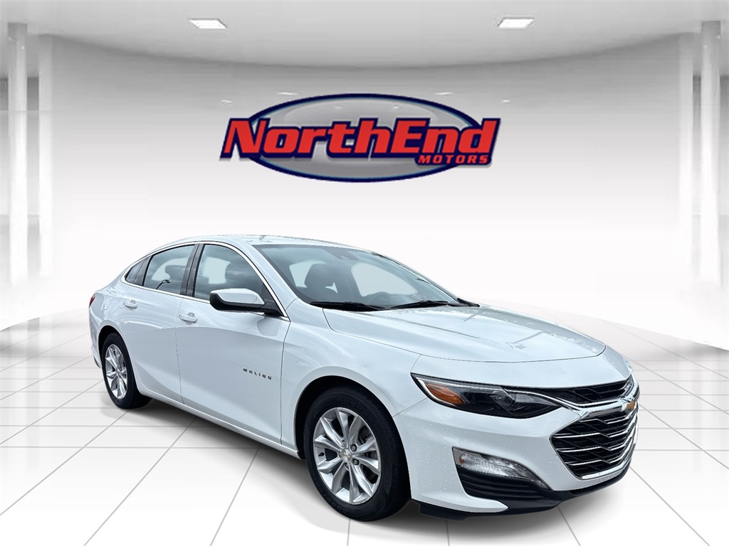 2023 Summit White Chevrolet Malibu LT Sedan