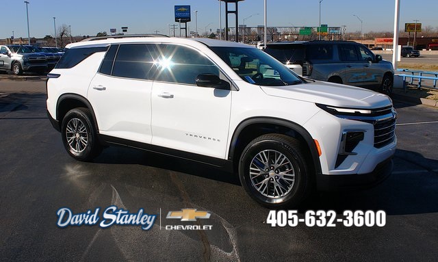 new 2026 Chevrolet Traverse car, priced at $43,795